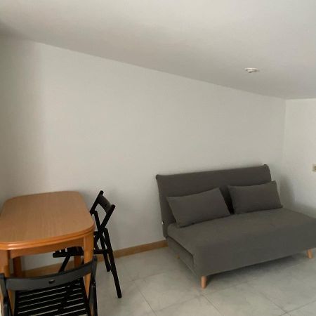Apartamentos Oliva Кальдас-де-Рейес Экстерьер фото